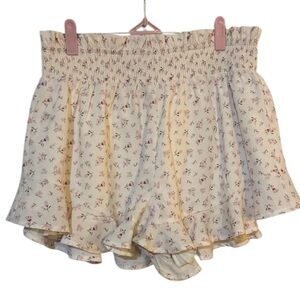 Nectar Clothing Floral Smocked Ruffle Shorts Size Large